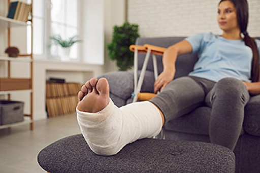 Broken Ankle Causes, Differences, Symptoms and Treatments