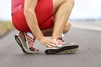 Ankle pain treatment in the Ventura County, CA: Thousand Oaks (Simi Valley, Camarillo, Moorpark, Oak Park) and Los Angeles County, CA: Calabasas, Cornell, Agoura Hills areas